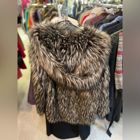 🤎M Donna Salyers Fabulous Furs Faux fur hooded coat - Picture 7 of 9